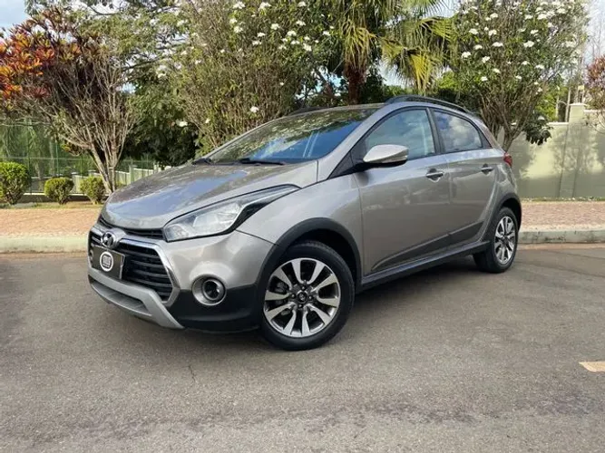 Hyundai HB20X Style 1.6 Flex 16V Mec. 2017