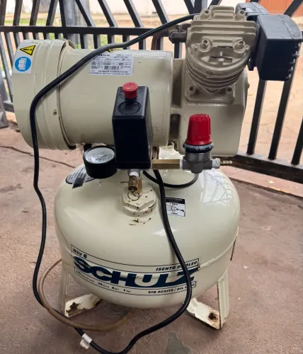 Compressor de ar odontológico