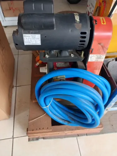 Bomba lava jato fixa Lj 3100 C/m 3 Hp 127 e 220 chiapreini