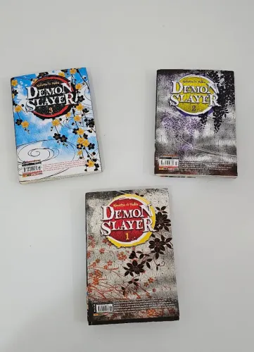 Mangá Demon Slayer Kimetsu No Yaiba Vols 1, 2 E 3 Panini