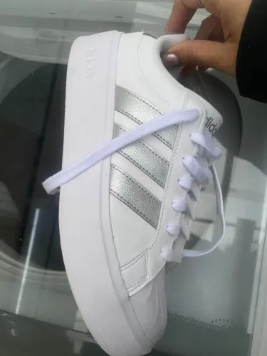 Tênis Adidas streetwalk bold tamanho 38