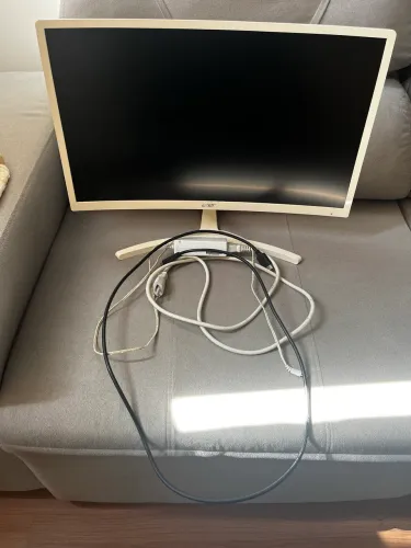 Monitor Acer Curvo 24 Polegadas Full HD - Completo com Caixa - Excelente Estado
