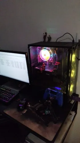 PC GAMER 