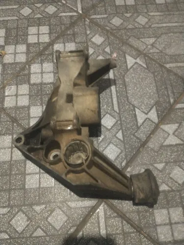 Suporte dianteiro de gol g3 16v