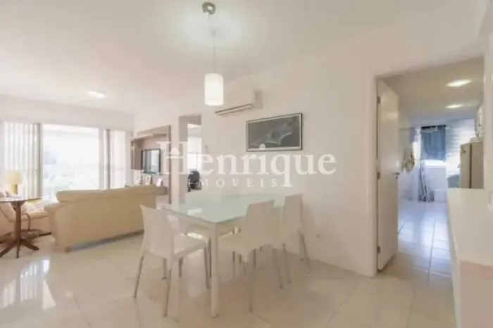 Apartamento : / Residencial / Botafogo