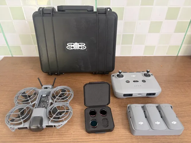 DJI Neo 2 Fly More Combo