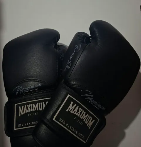 Luva de Boxe/Muay thai Maximum 14 oz - Excelente Estado | Pouco Usada