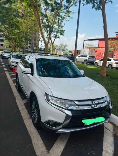 Mitsubishi Outlander Comfort 2.0 16V Aut. 2018