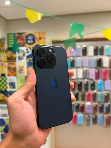 Seminovo - iPhone 15 Pro 256GB Titânio Azul 80% - Retirada Loja Savassi Shopping