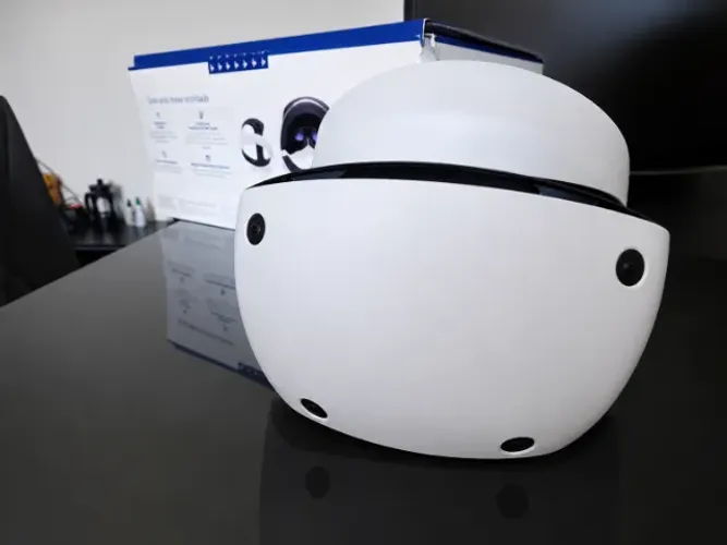 PlayStation VR2 PS5 com controles Sense e caixa ? PS VR2