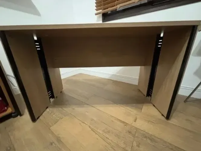 Mesa de escritório de 1,20m - Linda e impecável!