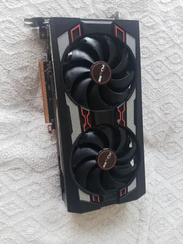 Placa de vídeo AMD Pulse rx5700xt com defeito/retirada de peças