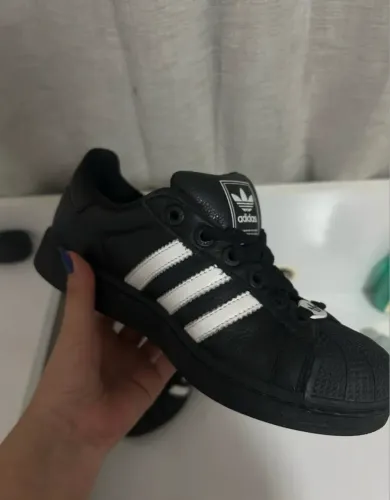 Tênis Superstar Adidas 35/36 Original