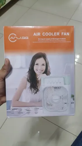 Air cooler fan com 10w de potência e três níveis de potência e 7 cores diferentes de led