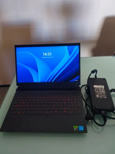 Dell G15 5530 RTX 3050 6GB | 16GB RAM | SSD 256GB + 1TB