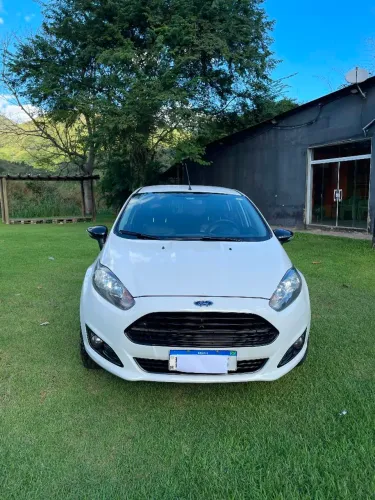Ford Fiesta SEL 1.6 16V Flex Mec. 5P 2017