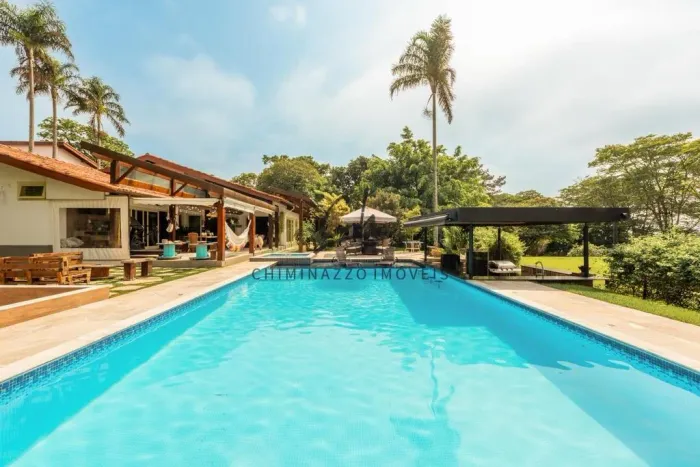 Chácara à venda em Itatiba, Jardim das Laranjeiras, com 4 suítes, com 3190.71 m², Morada d