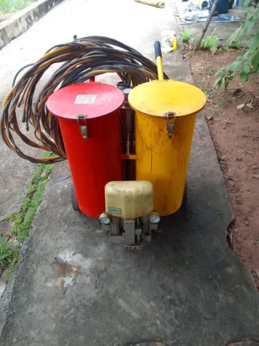 Máquina de polio