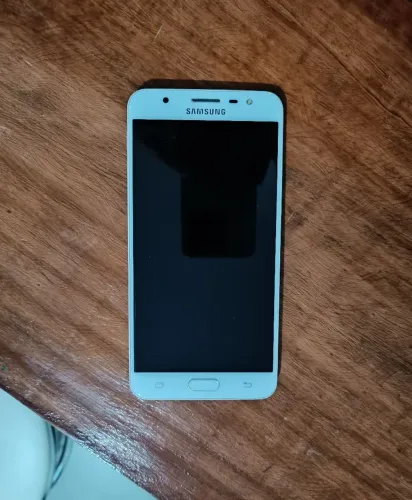 Samsung Galaxy J7 Prime