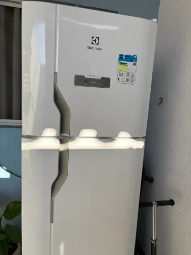 Geladeira Electrolux Frost Free Duplex DFN41, 371 Litros, Branco - 220 Volts