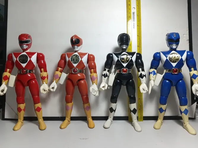 Bonecos Mighty Morphin Power Rangers