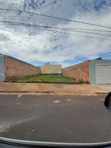 Terreno à venda, 200 m² por R$ 150.000 - Oneida Mendes - Uberaba/MG