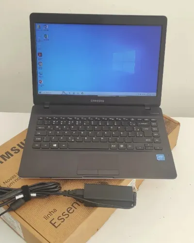 Samsung NP370E4K Celeron 3215U 4GB RAM SSD 128GB Tela 14" HD