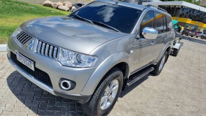 Mitsubishi Pajero Dakar 3.2 4X4 T.i. Dies. 5P Aut. 2012