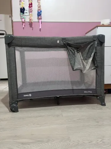 Berço Mini Play Safety 1st