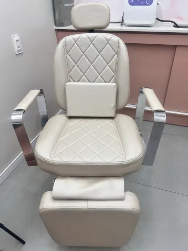 Poltrona estética e maquiagem reclinável 