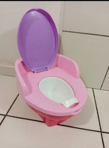 Troninho infantil