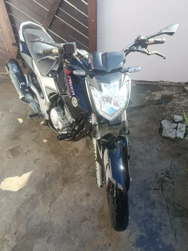 Fazer 250 cc Preta