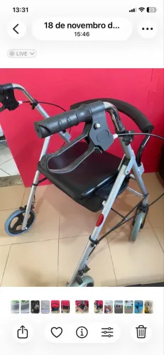 Andador com freio e cadeira para descanso