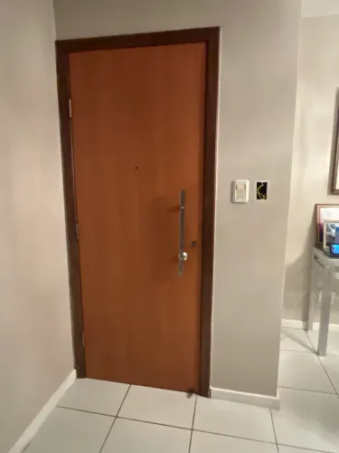Porta com puxador