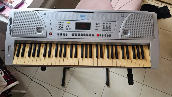 Teclado musical CSR
