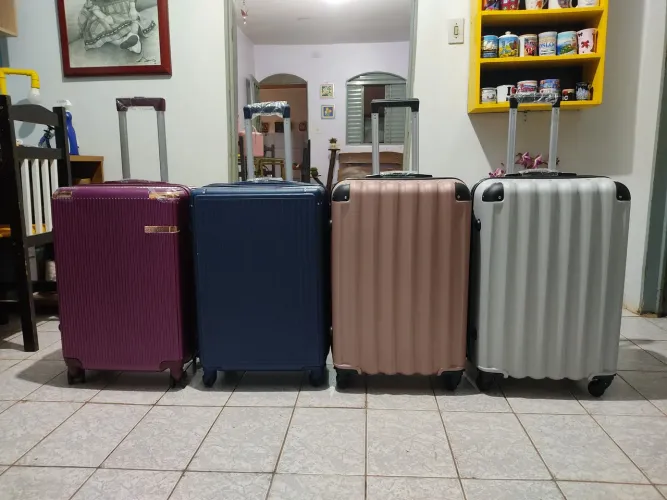 MALAS PARA ATE 23KG LINDA SUPER MODERNA COM EXTENSOR! ENTREGO EM TODO DF