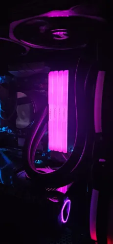 Memória RAM Asgard RGB 3200hz