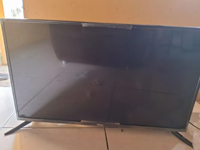 TVs com telas quebradas