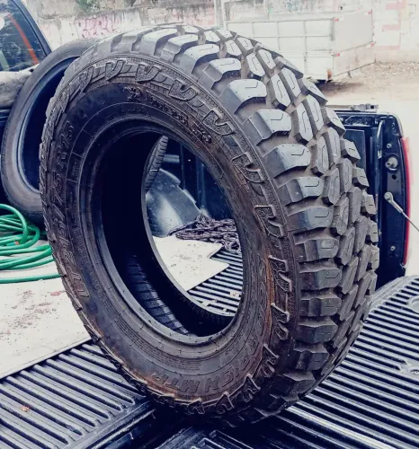 Pneu 215/75 aro 15 Pirelli Scorpion MTR 95% 