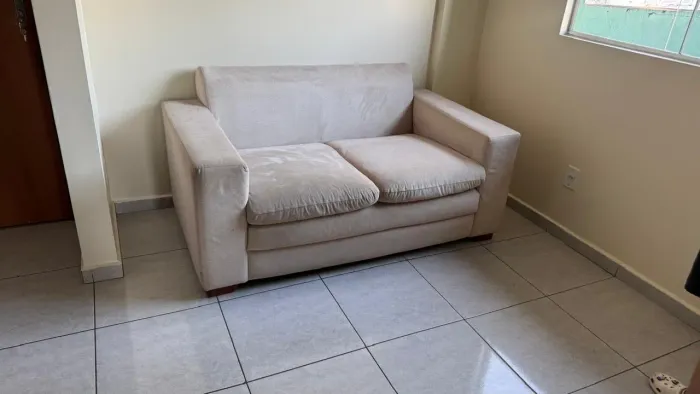Sofá 2 lugares