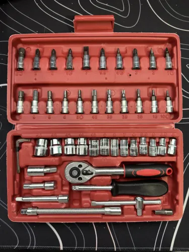 RESTAM 4 - KIT FERRAMENTA 46 PEÇAS