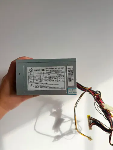 Fonte ATX Positivo 250W SL-8270BTX(A) Bivolt para PC