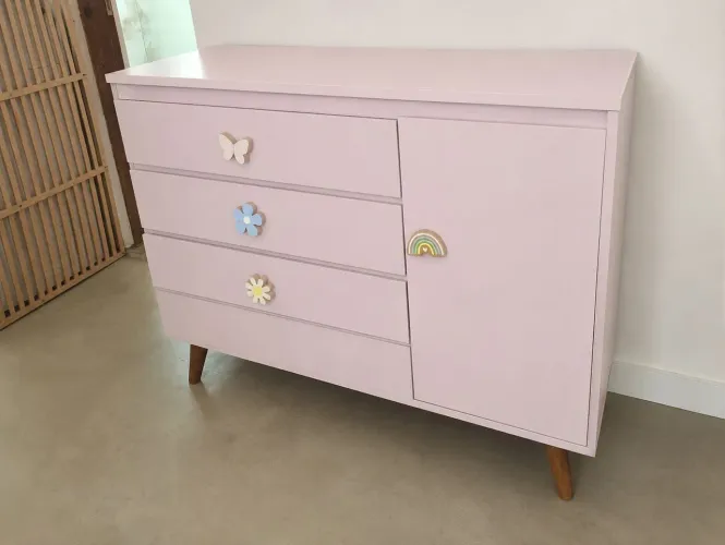 Cômoda infantil rosa