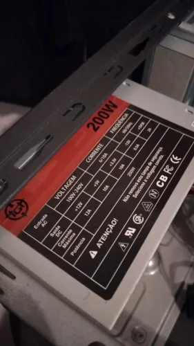 Fonte de alimentação ATX 200W