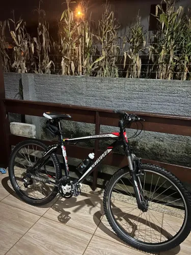 Bicicleta Specialized