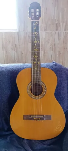 Violão semi profissional acústico