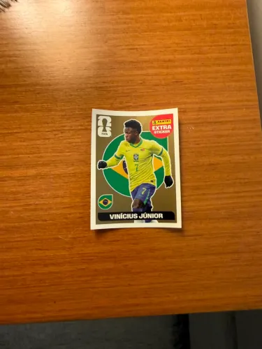 Extra sticker Vinicius Junior dourado