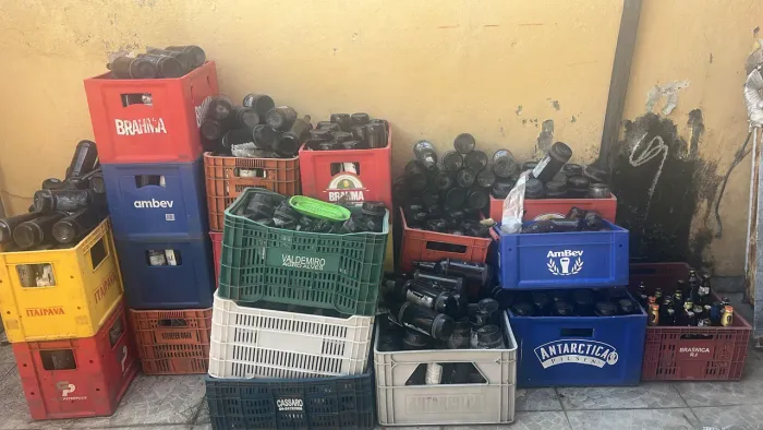 Vários cascos para bebidas