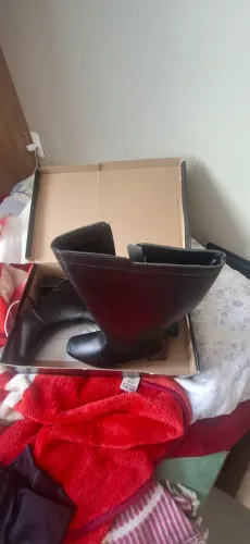 Botas
