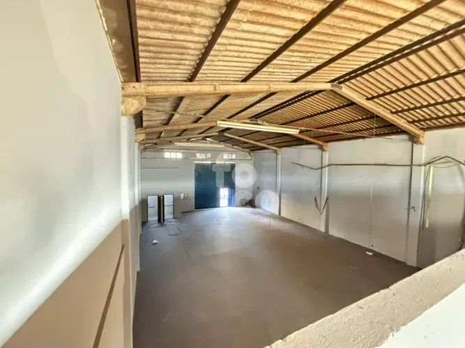 Barracão à venda, 364 m² por R$ 1.260.000,00 - Santa Rosa - Uberlândia/MG